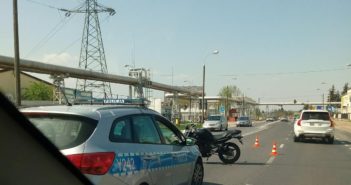 Trzy wypadki w weekend. Ranny kierowca busa, motocyklista i motorowerzysta