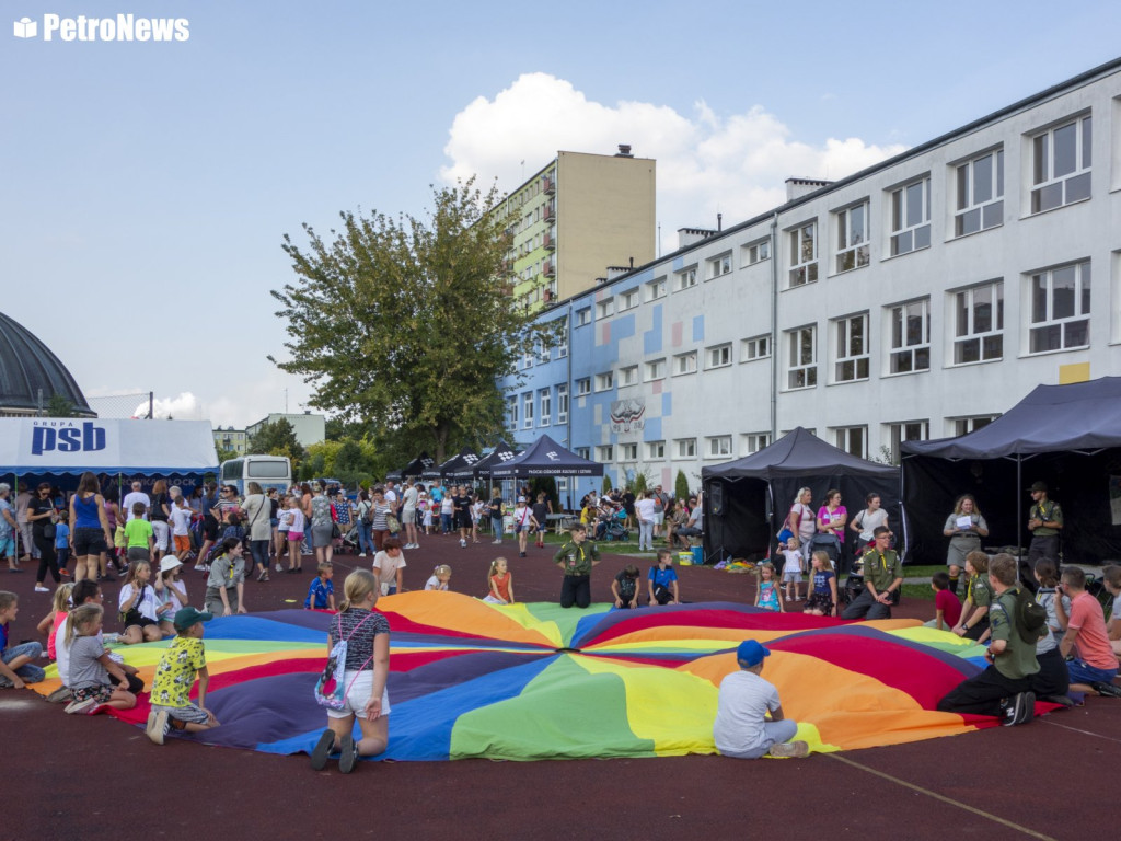 Piknik rodzinny na osiedlu Łukasiewicza. Tak bawią się płocczanie [ZDJĘCIA]