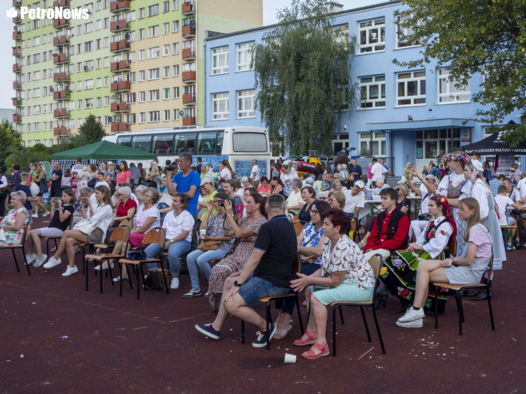 Piknik rodzinny na osiedlu Łukasiewicza. Tak bawią się płocczanie [ZDJĘCIA]