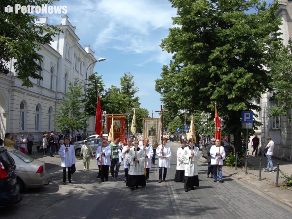 Uroczystości Bożego Ciała. Biskup: 