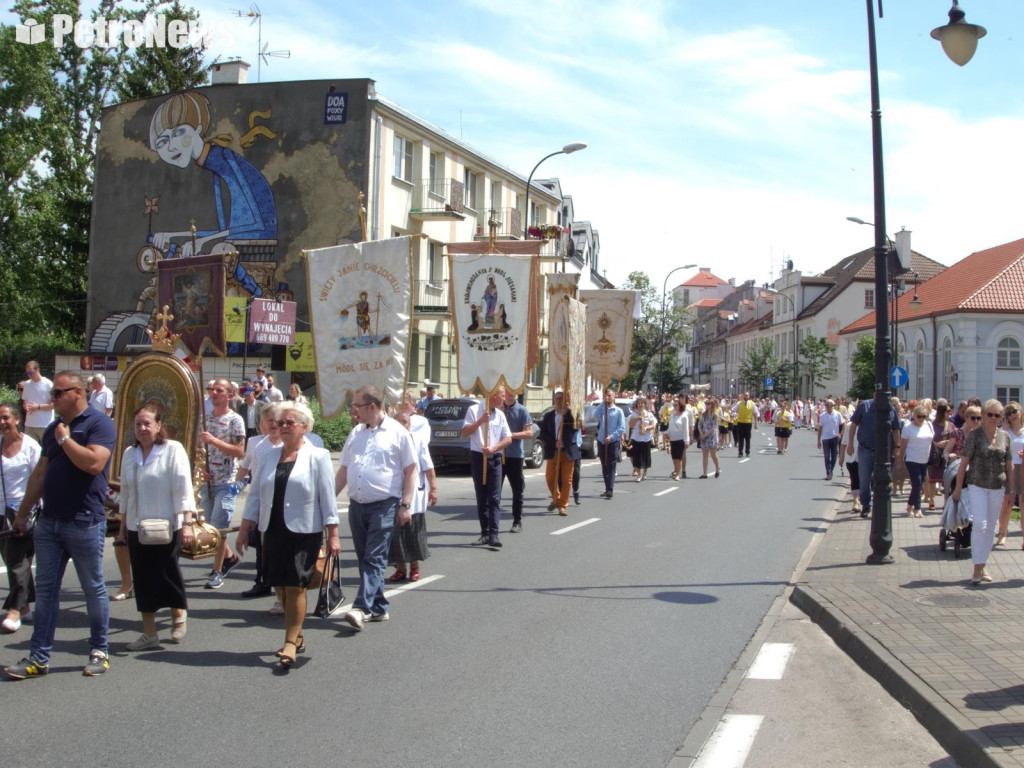 Uroczystości Bożego Ciała. Biskup: 
