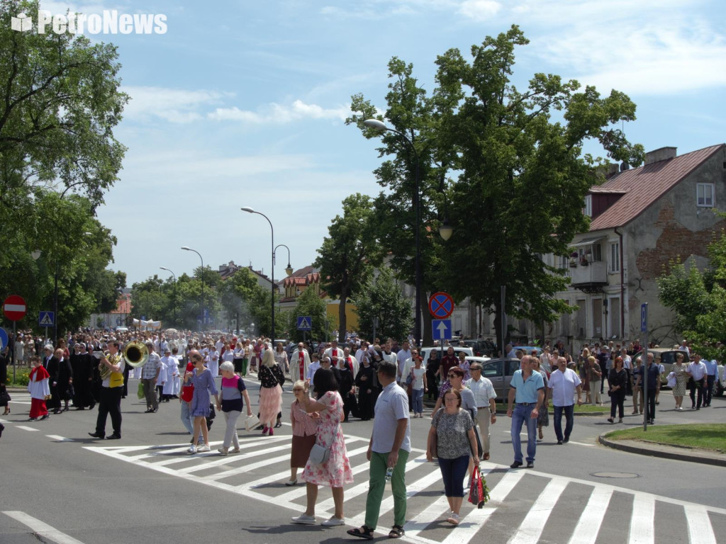 Uroczystości Bożego Ciała. Biskup: 
