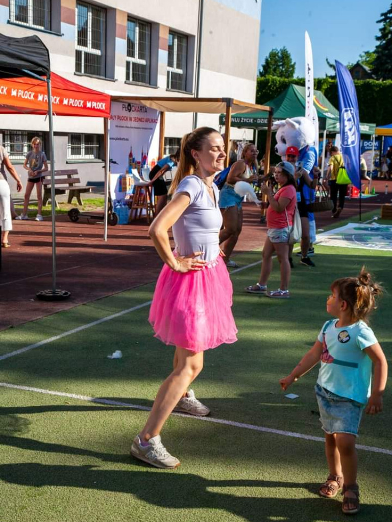 Osiedlowy piknik w Płocku przy gorącej aurze [ZDJĘCIA]