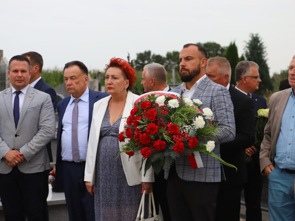 Tablica pamiątkowa i uroczystości w rocznicę śmierci starosty płockiego [ZDJĘCIA]