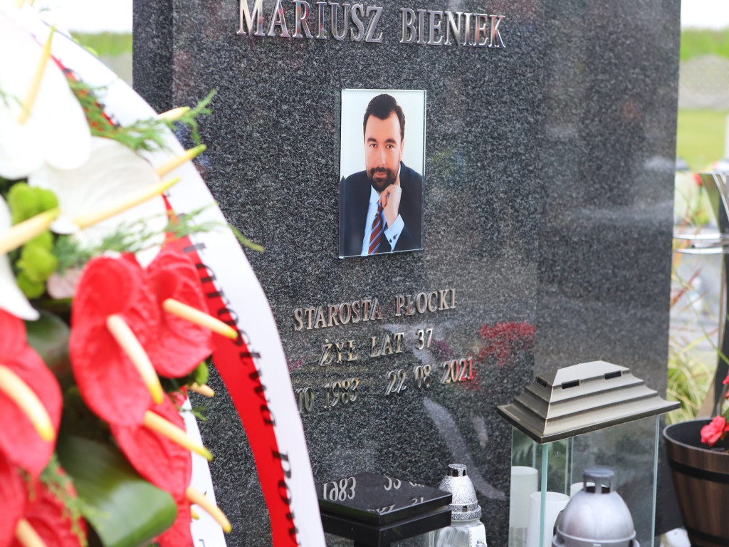 Tablica pamiątkowa i uroczystości w rocznicę śmierci starosty płockiego [ZDJĘCIA]