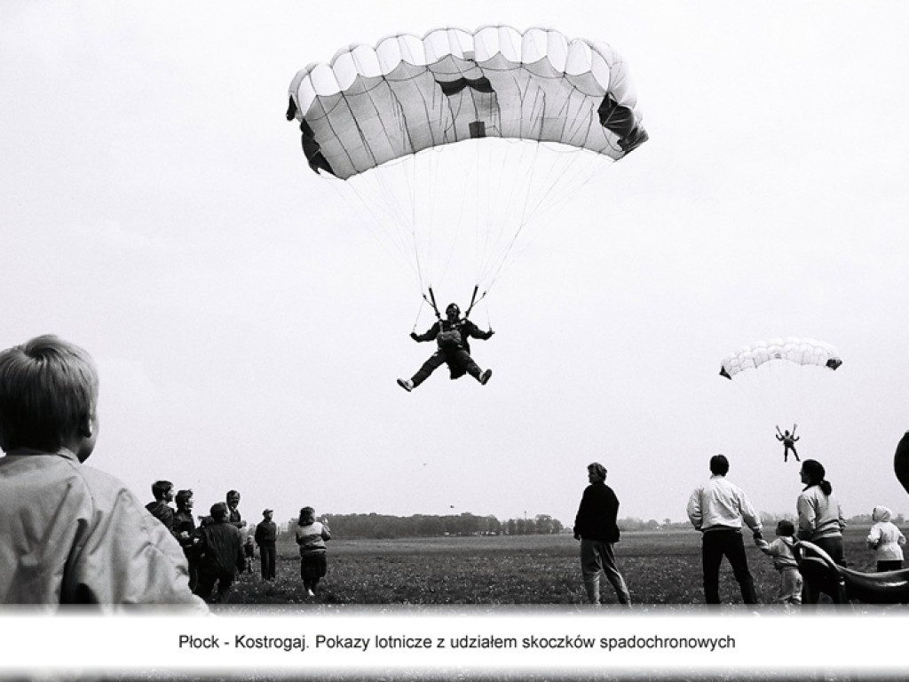 Aeroklub Ziemi Mazowieckiej w Płocku ma już 65 lat. Zobaczcie archiwalne zdjęcia!