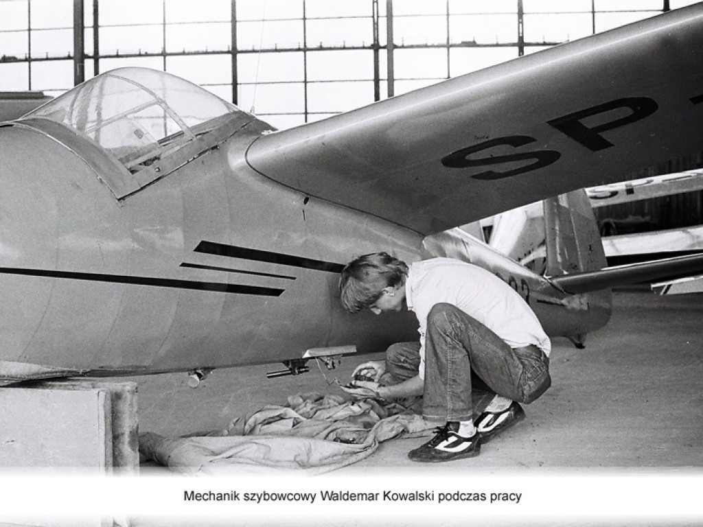 Aeroklub Ziemi Mazowieckiej w Płocku ma już 65 lat. Zobaczcie archiwalne zdjęcia!