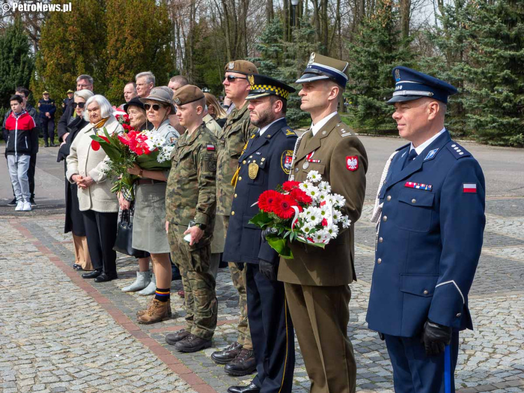 Dzień Pamięci Ofiar Zbrodni Katyńskiej w Płocku [ZDJĘCIA]