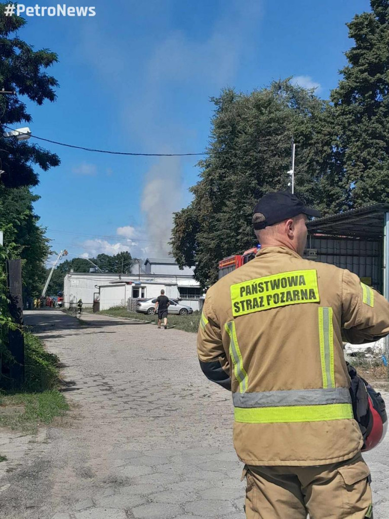 Pożar składowiska odpadów w Nowym Miszewie! [ZDJĘCIA]