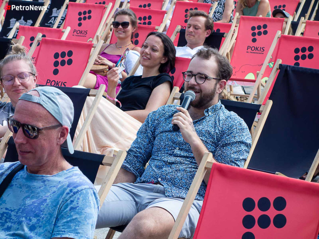 Spotkanie z Szymonem Majewskim na Big Festivalowski. Odcisnął dłoń na piasku [ZDJĘCIA]