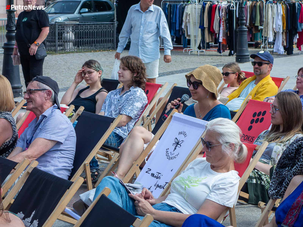 Spotkanie z Szymonem Majewskim na Big Festivalowski. Odcisnął dłoń na piasku [ZDJĘCIA]