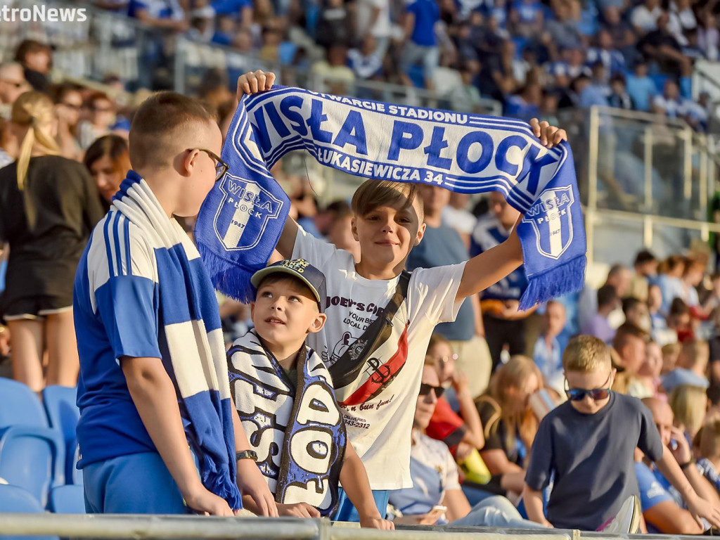Tak cieszyliśmy się ze zwycięstwa. Niemal pełne trybuny na ORLEN Stadionie [ZDJĘCIA]