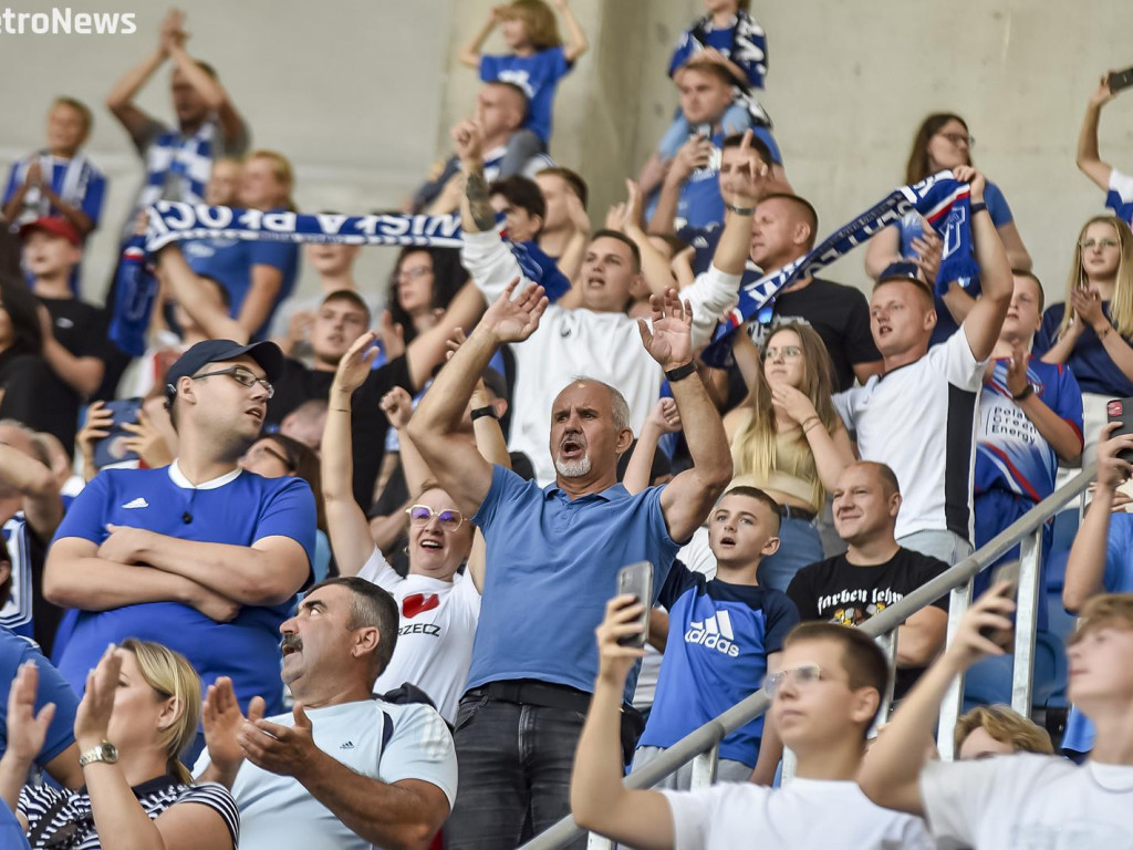 Tak cieszyliśmy się ze zwycięstwa. Niemal pełne trybuny na ORLEN Stadionie [ZDJĘCIA]