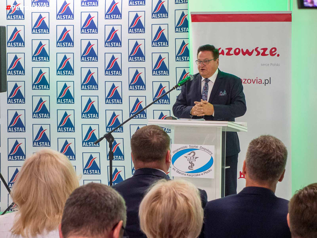 Centrum Onkologii w Płocku już stoi. Czas je wyposażyć