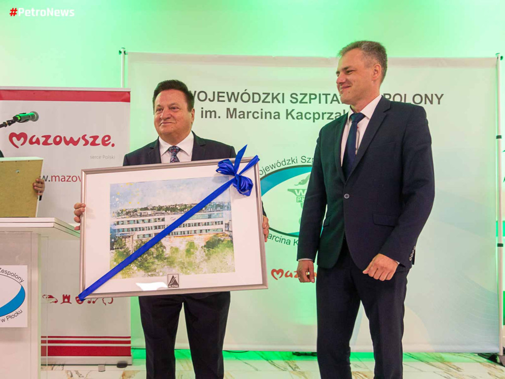 Centrum Onkologii w Płocku już stoi. Czas je wyposażyć