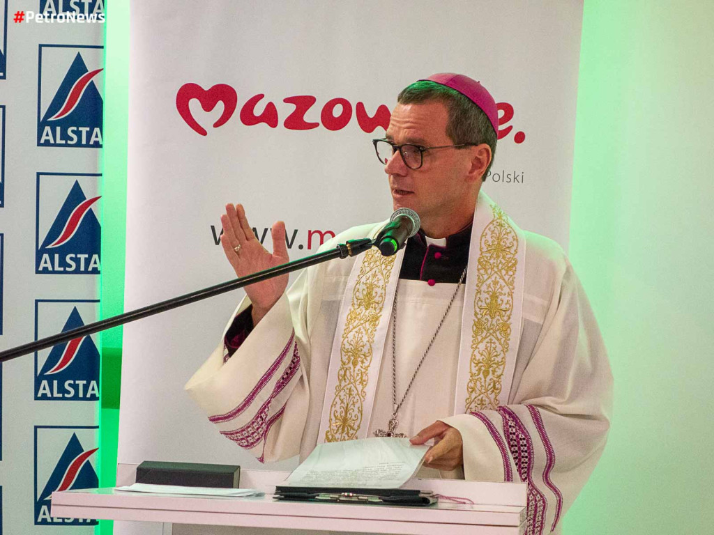 Centrum Onkologii w Płocku już stoi. Czas je wyposażyć
