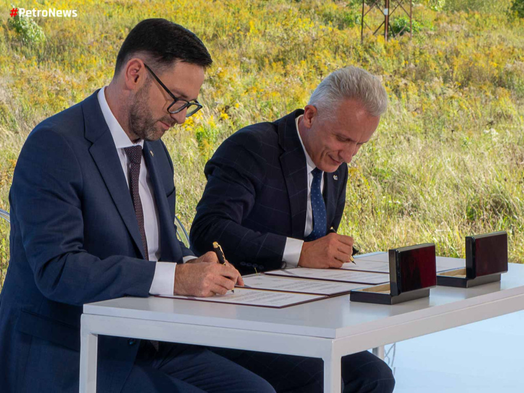 ORLEN zaczyna biopaliwową rewolucję. Zyskają polscy rolnicy i kierowcy [FILM, ZDJĘCIA]