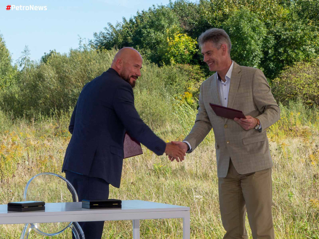 ORLEN zaczyna biopaliwową rewolucję. Zyskają polscy rolnicy i kierowcy [FILM, ZDJĘCIA]