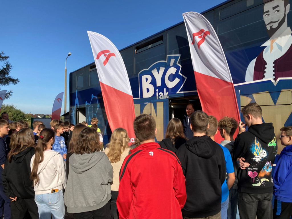 Naukobus ORLENU z wizytą w gminie Stara Biała