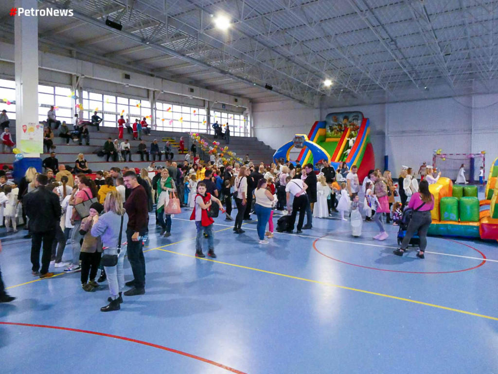 Wszyscy święci balowali w Płocku [ZDJĘCIA]