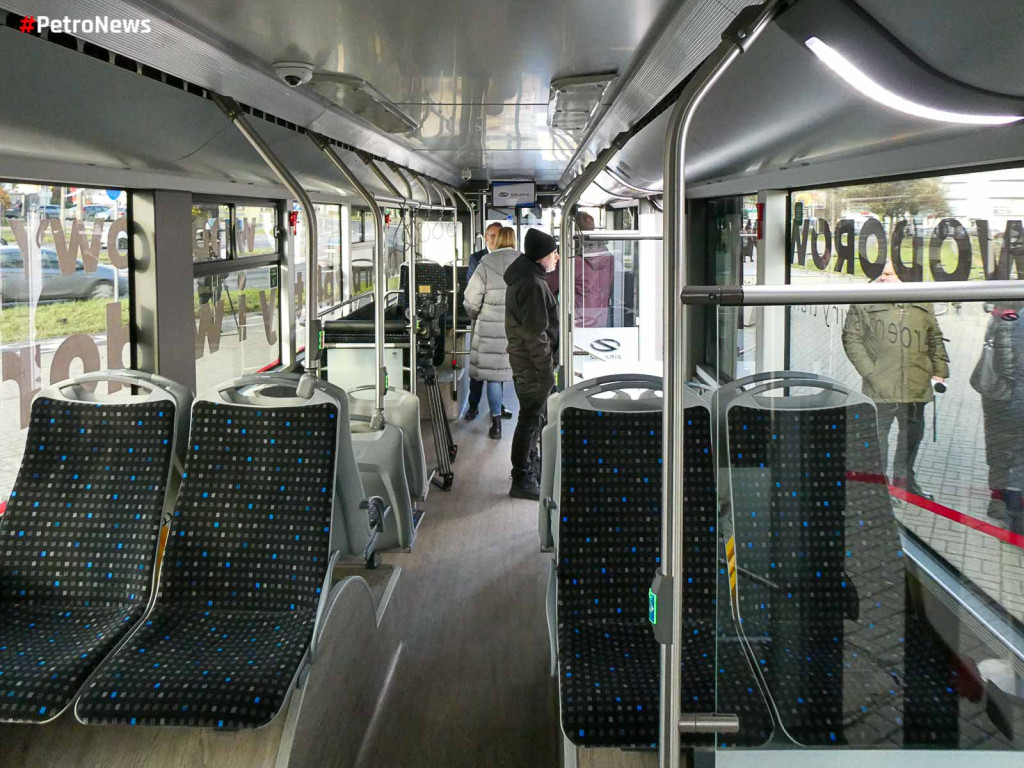 Autobus na wodór testowany w Płocku. Ekologiczne paliwo dostarcza ORLEN [ZDJĘCIA]