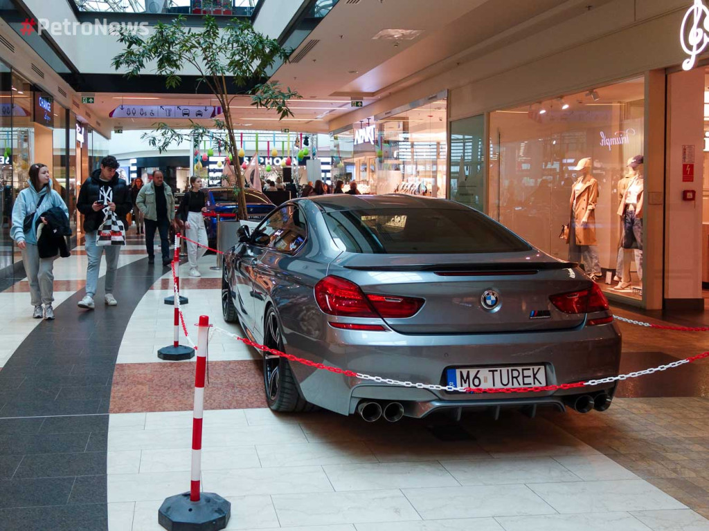 Auta marki BMW opanowały płocką galerię. 