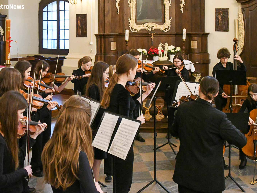 Płoccy muzycy dali koncert utworów organowych i kameralnych [ZDJĘCIA]