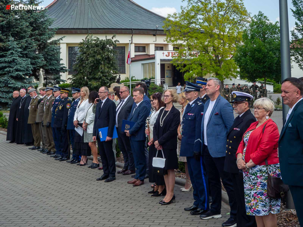 Płockie liceum mundurowe ma już 20 lat [ZDJĘCIA]