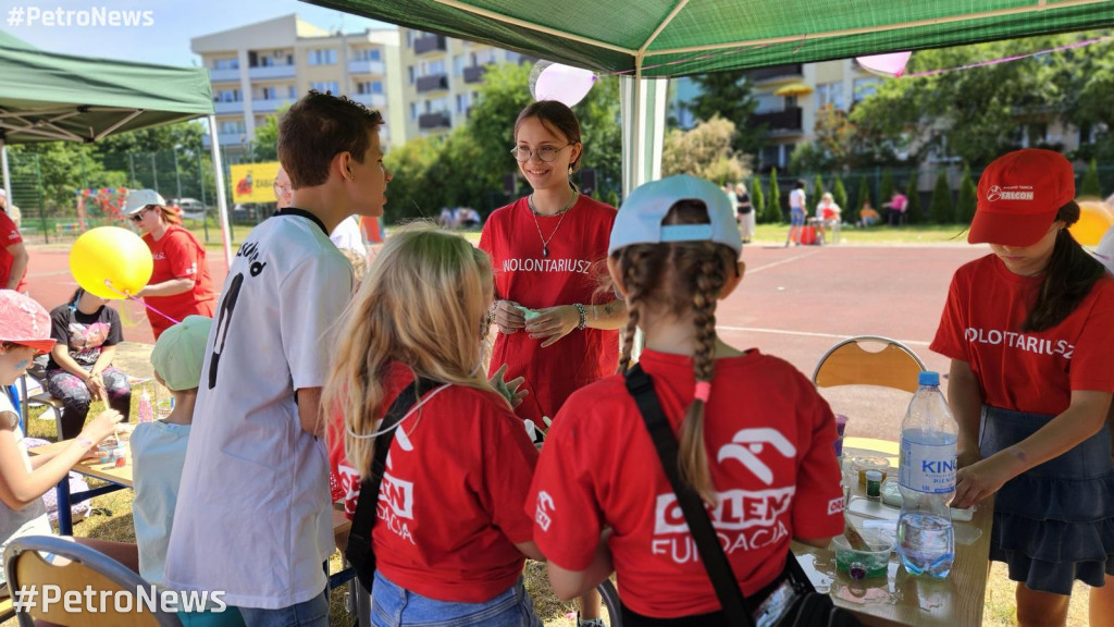 Radosny piknik integracyjny w płockiej szkole