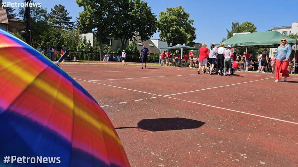 Radosny piknik integracyjny w płockiej szkole