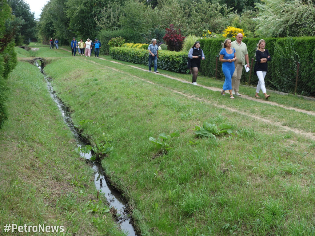 Płockie ogródki działkowe zalewa woda