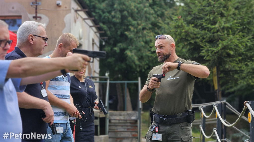 Strzelanie to sztuka. Jak wygląda szkolenie?