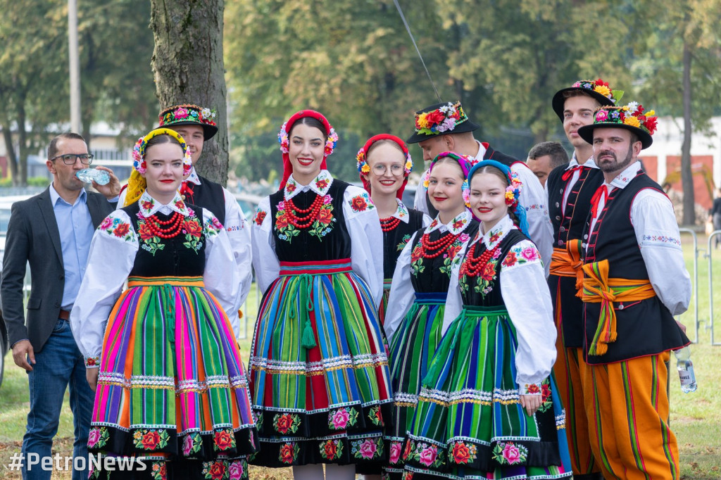 Gorące dożynki powiatowe w Łącku