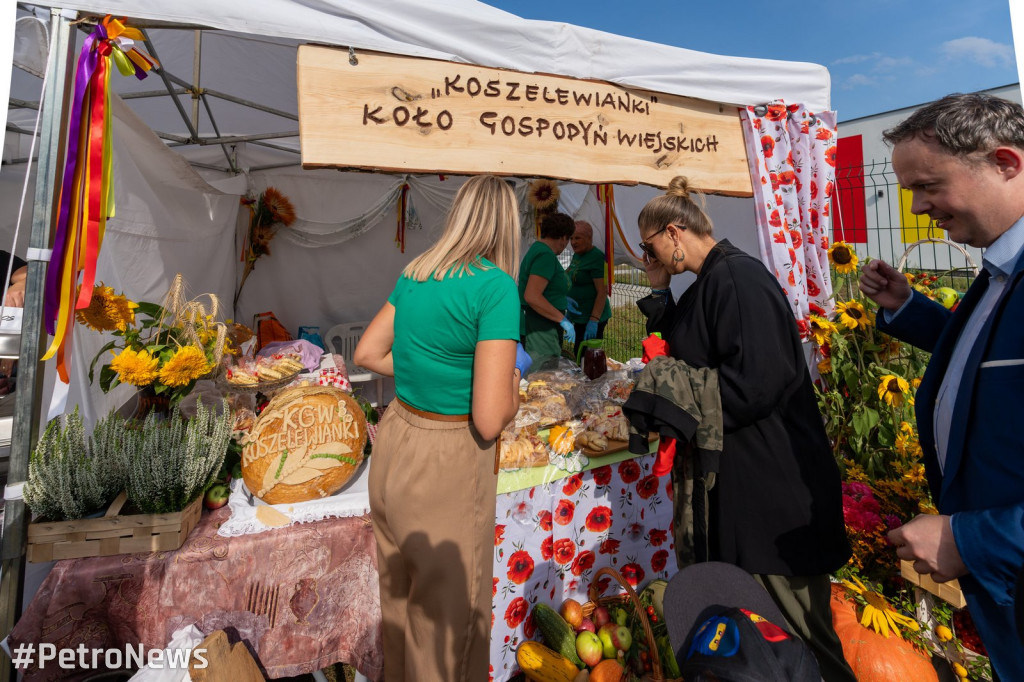 Gorące dożynki powiatowe w Łącku