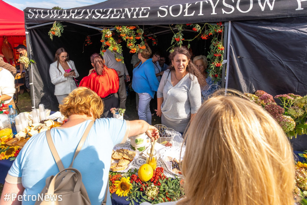 Gorące dożynki powiatowe w Łącku