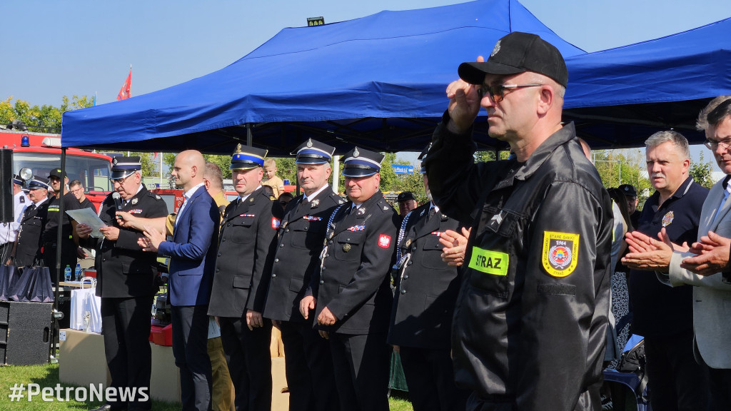 Powiatowe zawody strażaków - młodzież