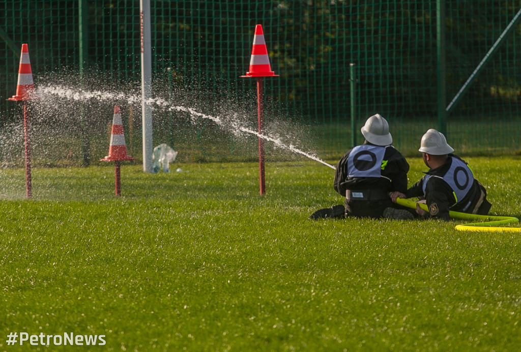 Powiatowe zawody strażaków - seniorzy