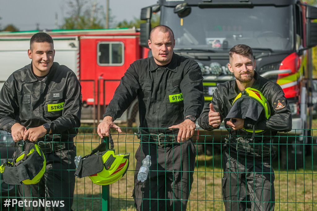 Powiatowe zawody strażaków - seniorzy