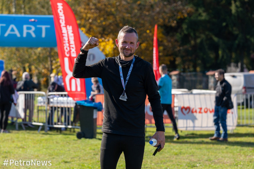 Napędza ich adrenalina! Biegi przeszkodowe