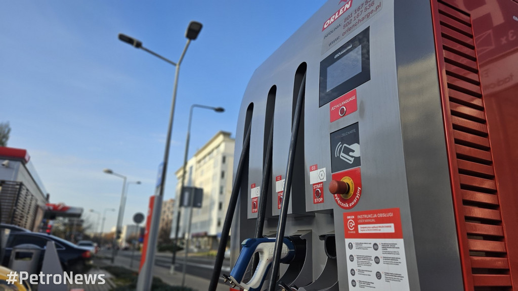 Skąd na stacji bierze się energia elektryczna?