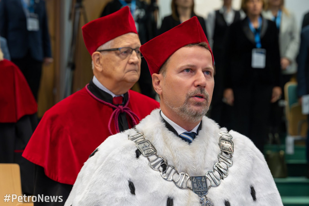 25 lat Akademii Mazowieckiej w Płocku