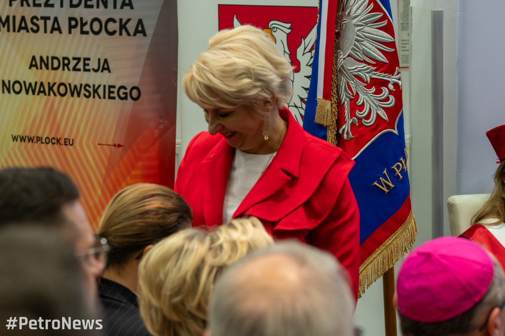 25 lat Akademii Mazowieckiej w Płocku