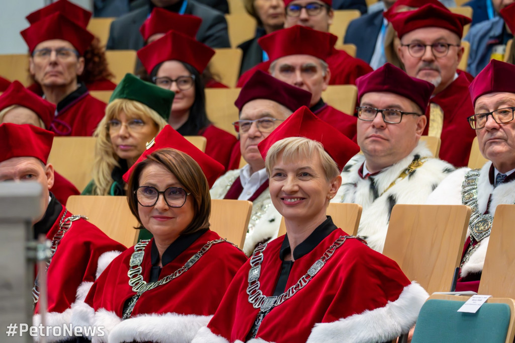 25 lat Akademii Mazowieckiej w Płocku