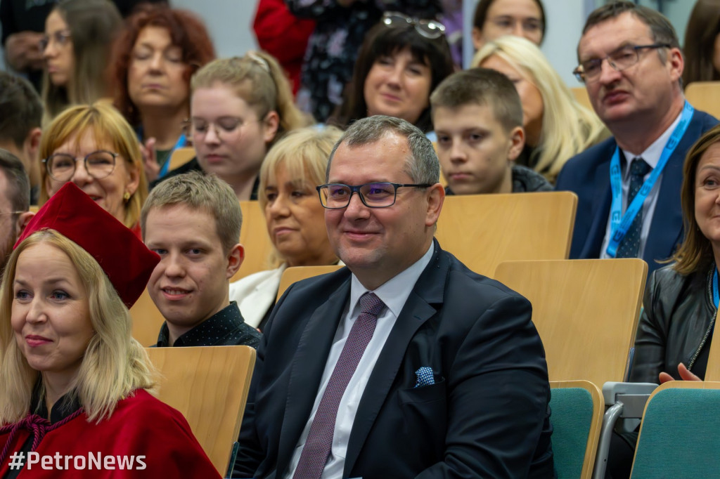 25 lat Akademii Mazowieckiej w Płocku