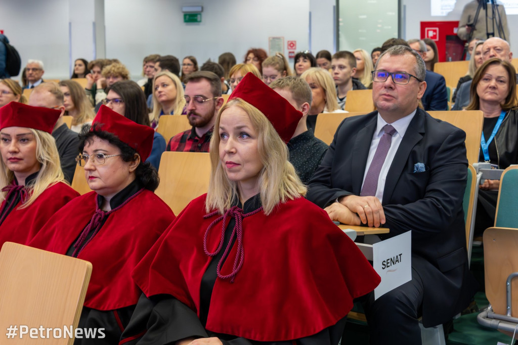 25 lat Akademii Mazowieckiej w Płocku