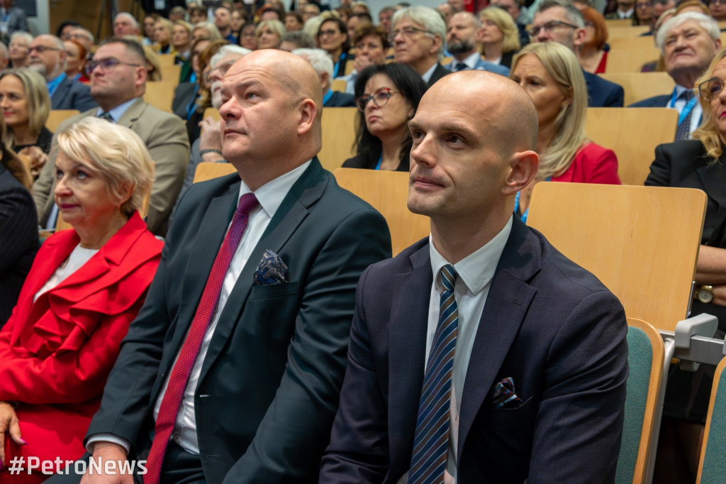 25 lat Akademii Mazowieckiej w Płocku