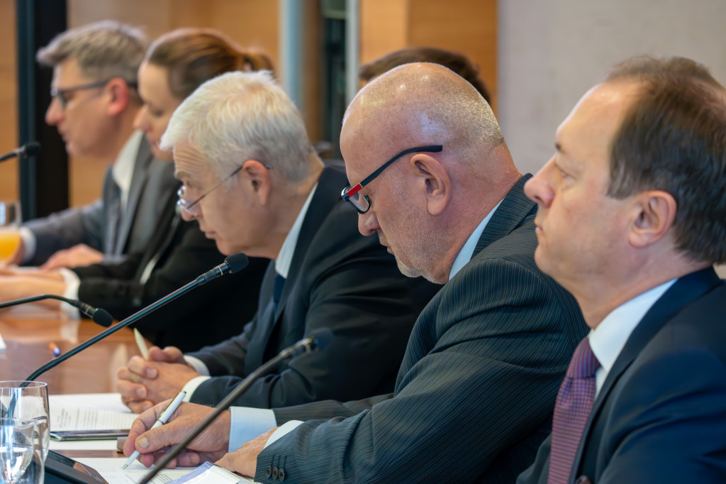 Akcjonariusze ORLENU chcą naprawienia szkód