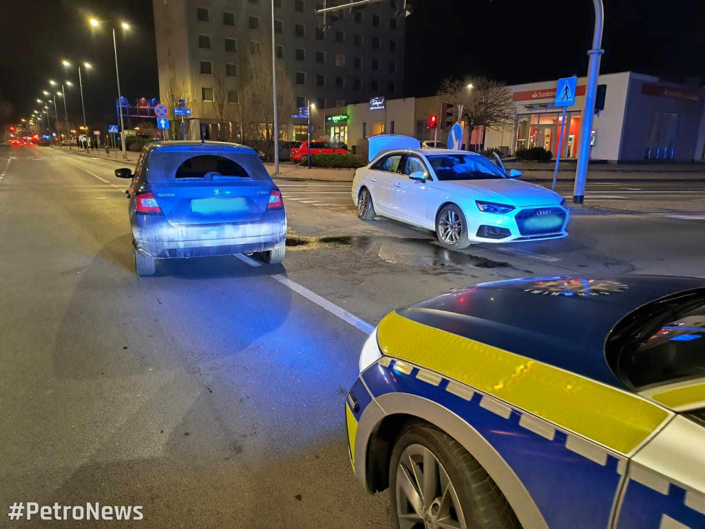 Wypadek w centrum Płocka. Jedna osoba w szpitalu