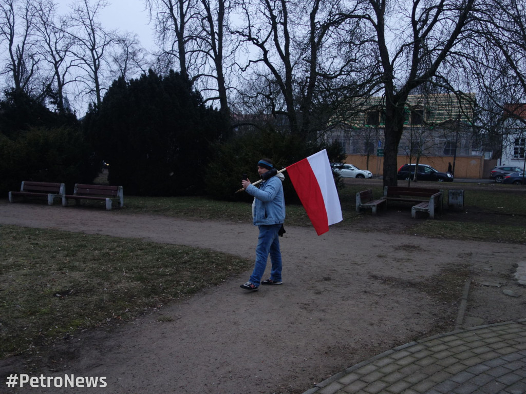 Wiec Ukraiński w Płocku. Była kontrmanifestacja