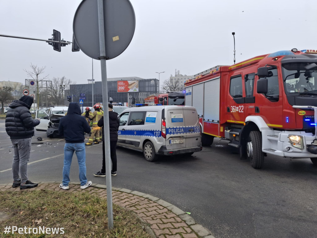 Zderzenie aut w Płocku